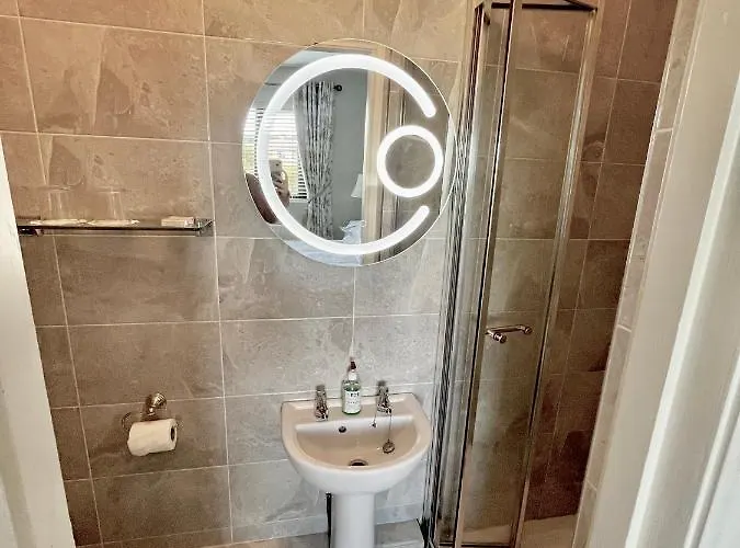 Rocklodge Guest Bed & Breakfast